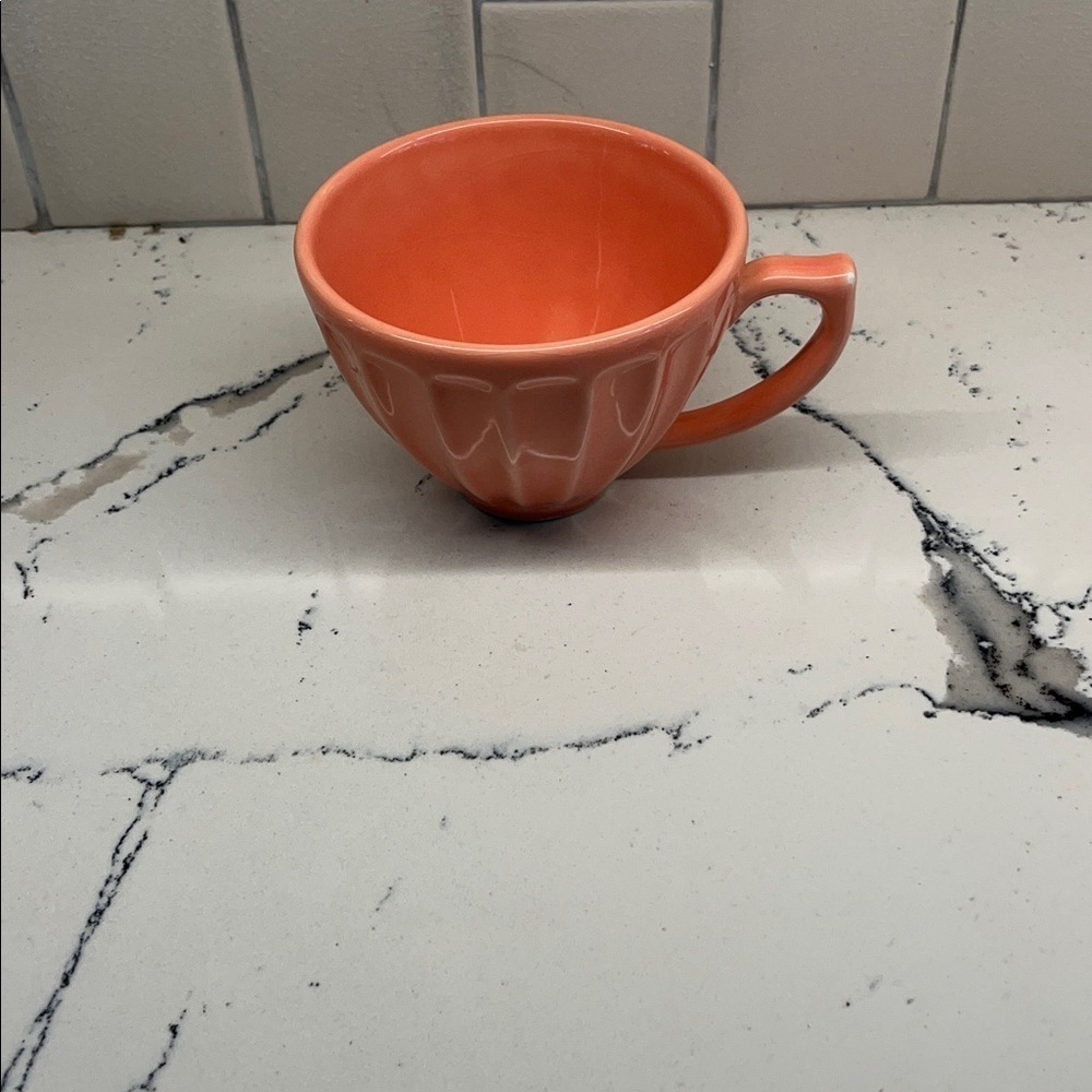 Biscuit Large Tea Cup - Picture 2 of 3